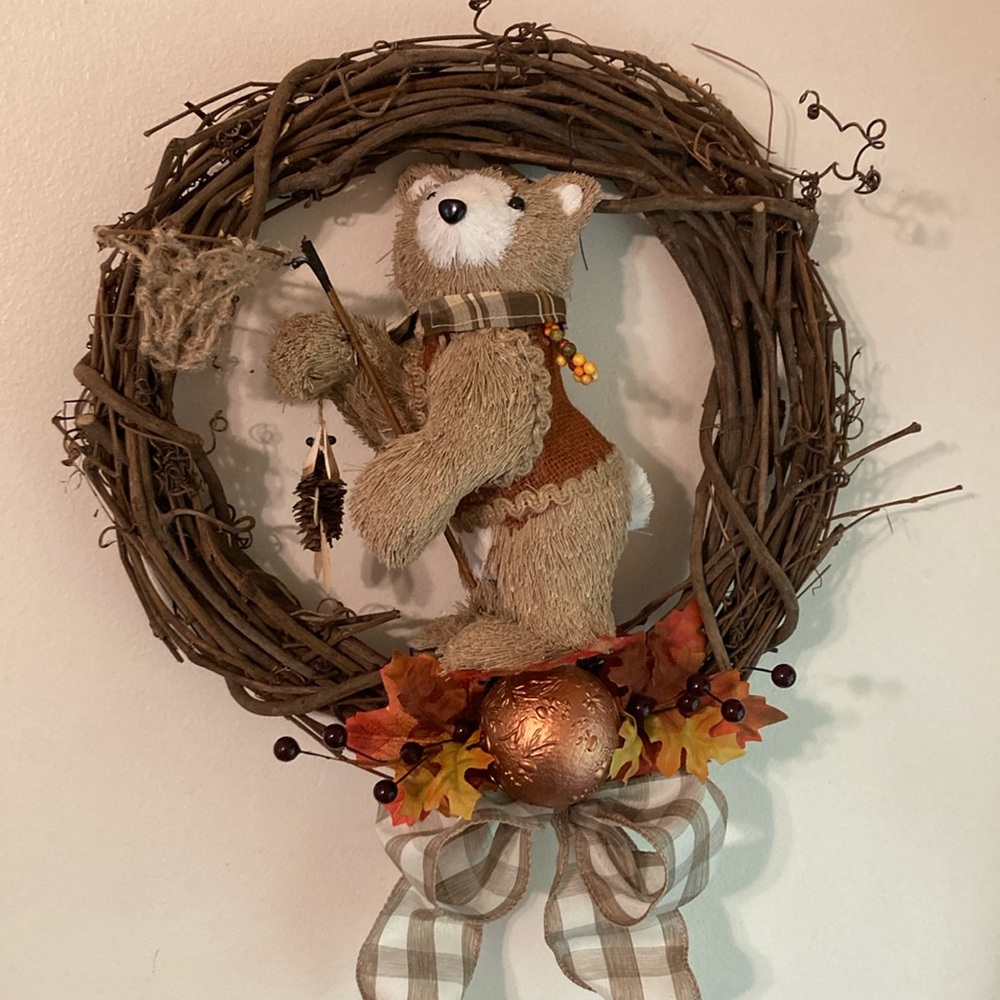 Rustic Bear Wreath